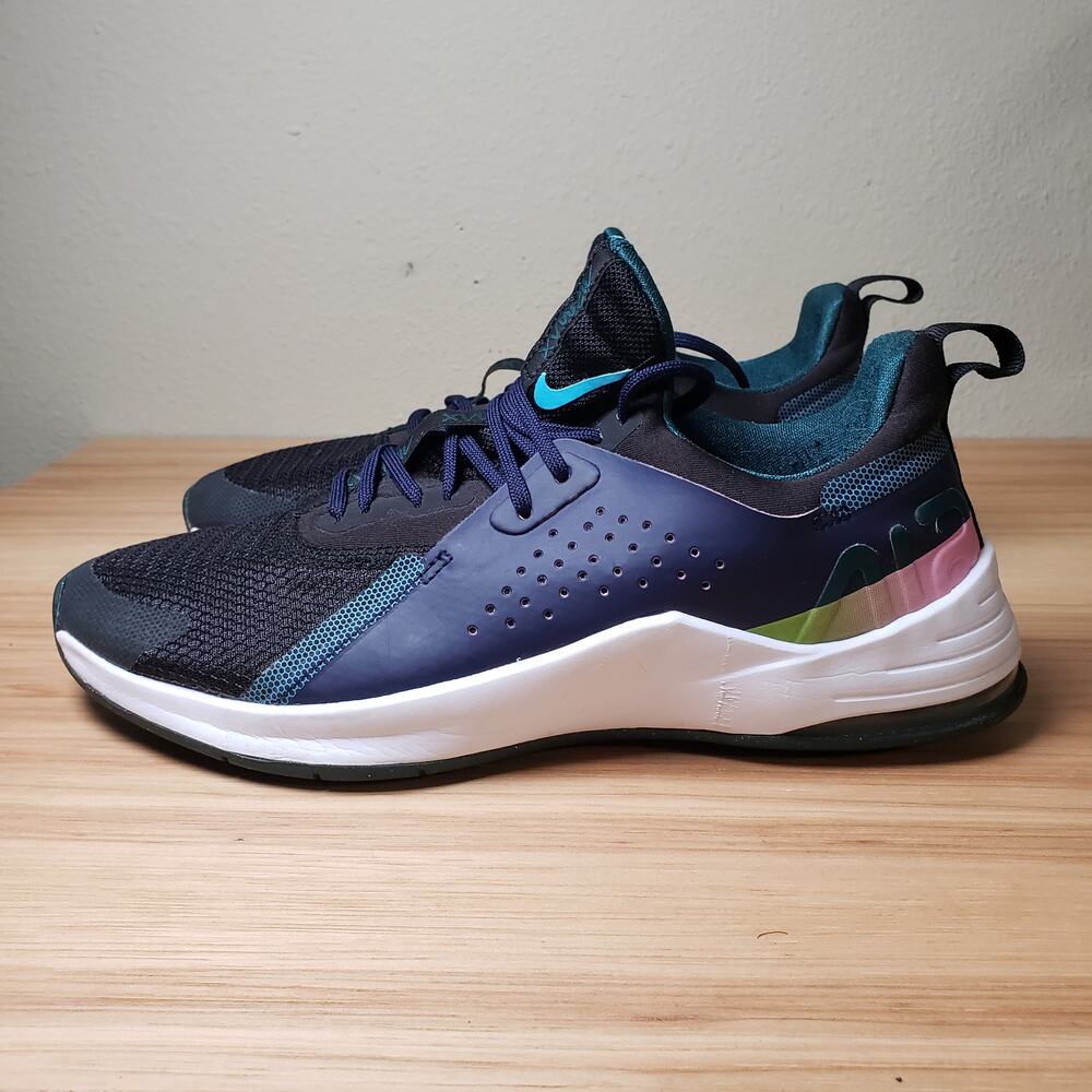 Nike Women's 8 Air Max Bella TR3‎ Athletic Sneakers Black And Cyber Dark Sporty